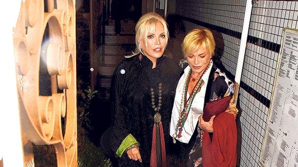 Ajda Pekkan ablası için parti verdi