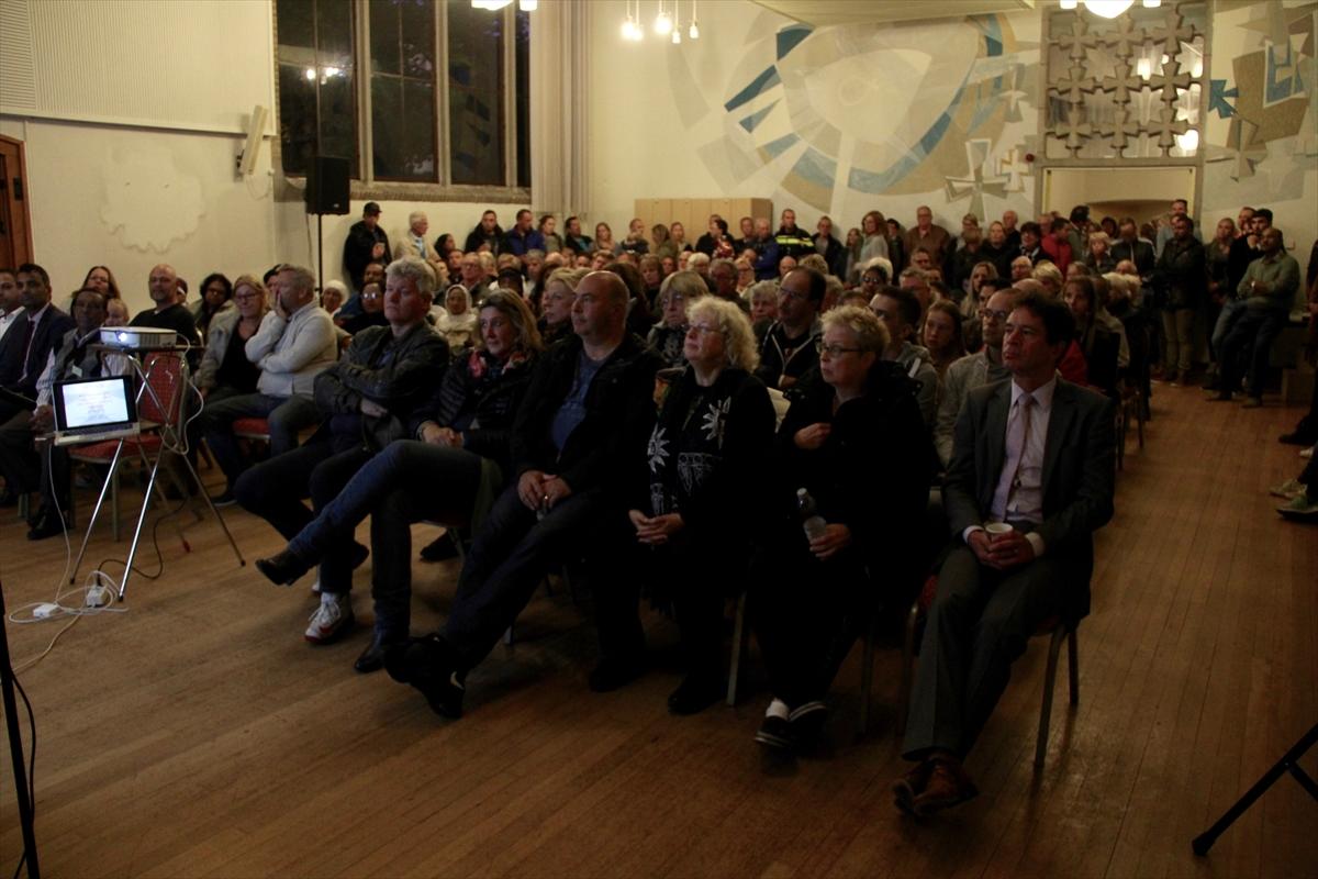 Hollanda'da İslam karşıtı gösteri