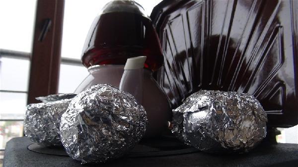 Kars’a kar yağdı sobalar kuruldu