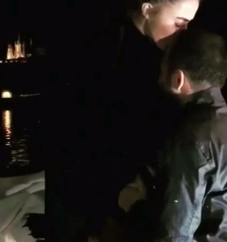 Bensu Soral'ı ağlatan teklif