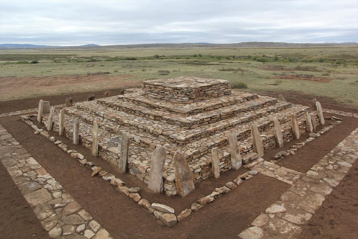 Kazakistan'daki piramit restore edildi