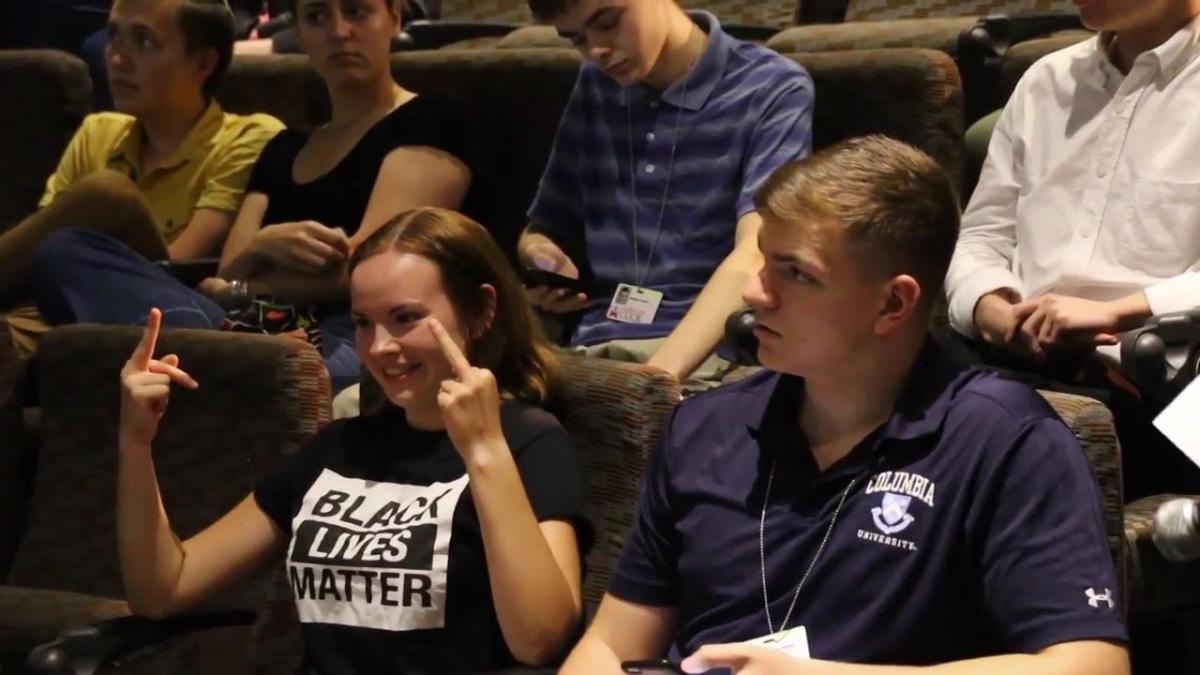 ABD'de İngiliz ırkçısı protesto edildi