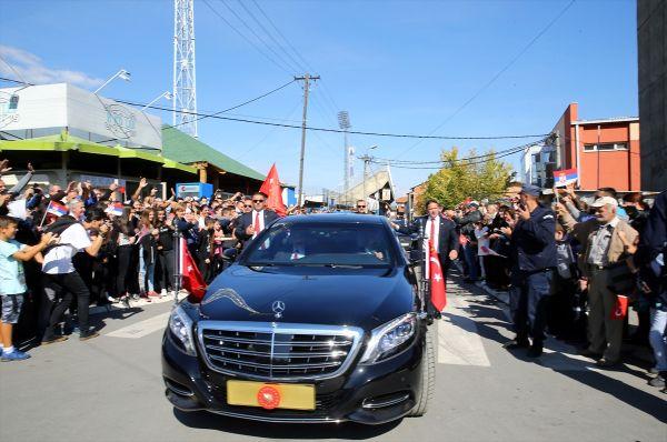 Novi Pazar'da Cumhurbaşkanı Erdoğan heyecanı