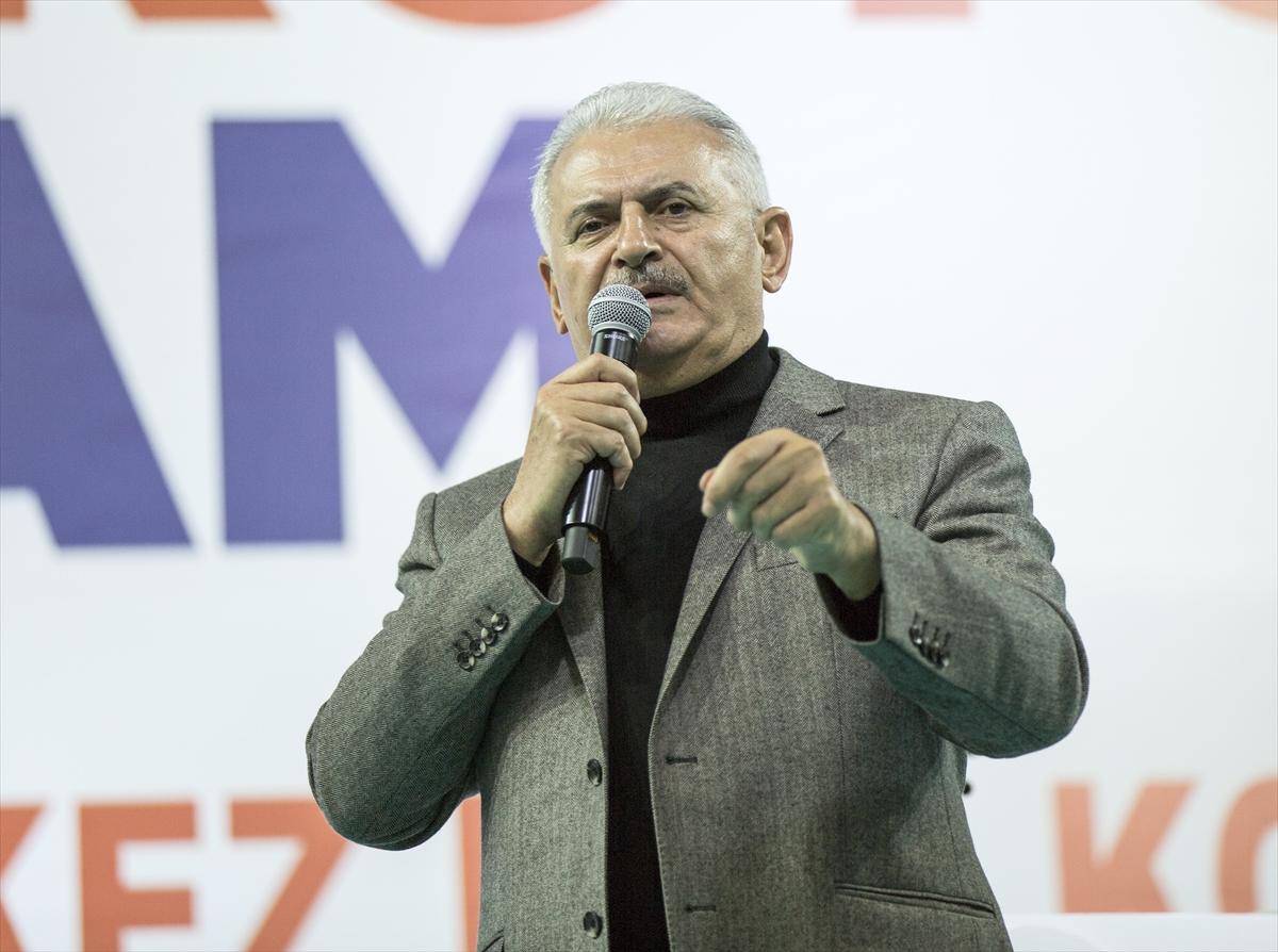 Başbakan: Hudutlarımızda şer kuşağına izin vermeyiz