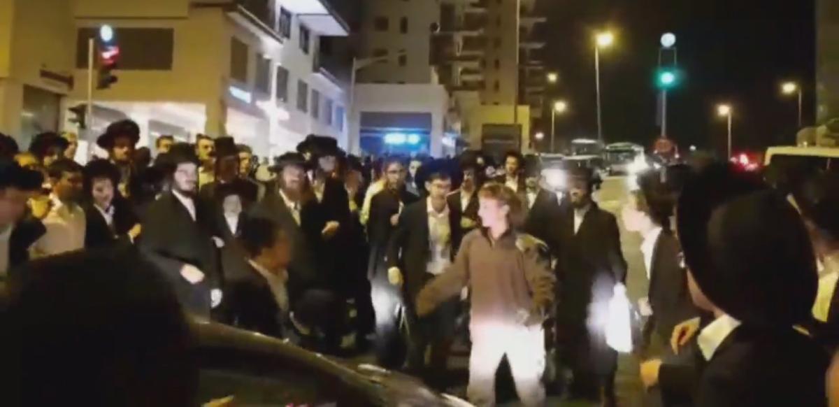 Ultra Ortadoks Yahudilerden kadın askere taciz