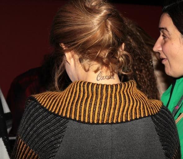 Buse Narcı Özcan'ı sildi