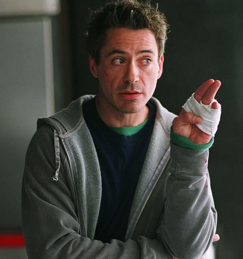 Robert John Downey Jr kimdir