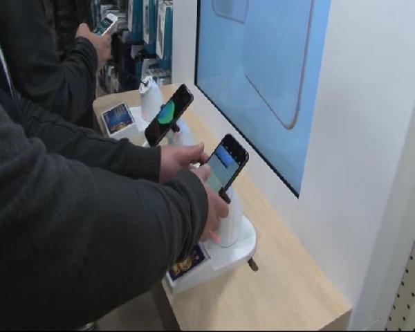 İPhone 8 İstanbul'da satışa çıktı