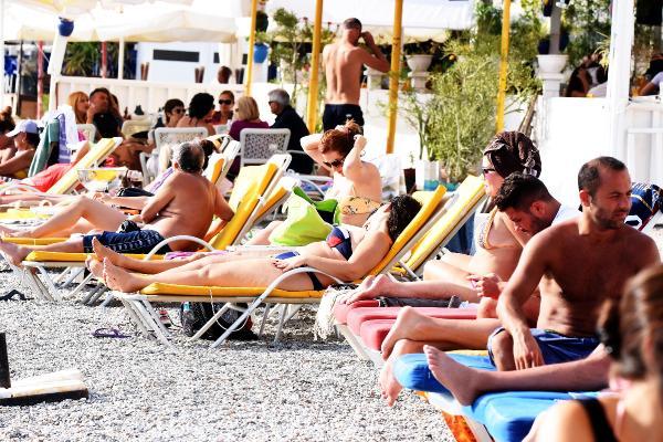 Bodrum'da sarı yaz keyfi