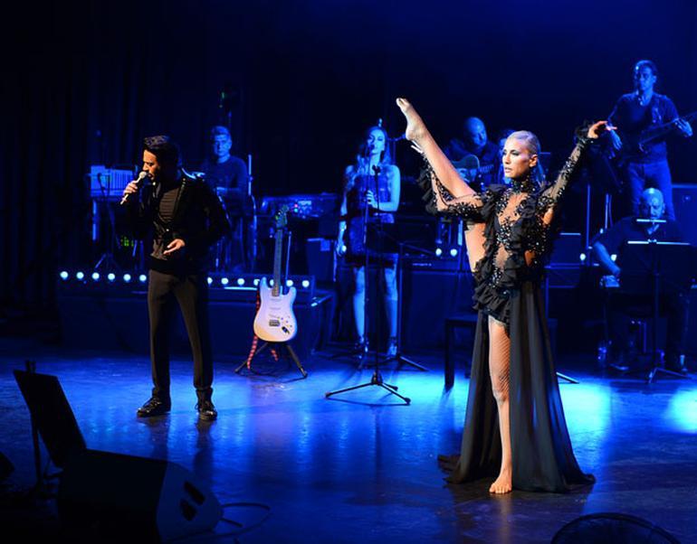 Çağla Şıkel'den Emre Altuğ açıklaması