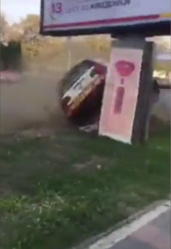 Üsküp'te korkunç ralli kazası