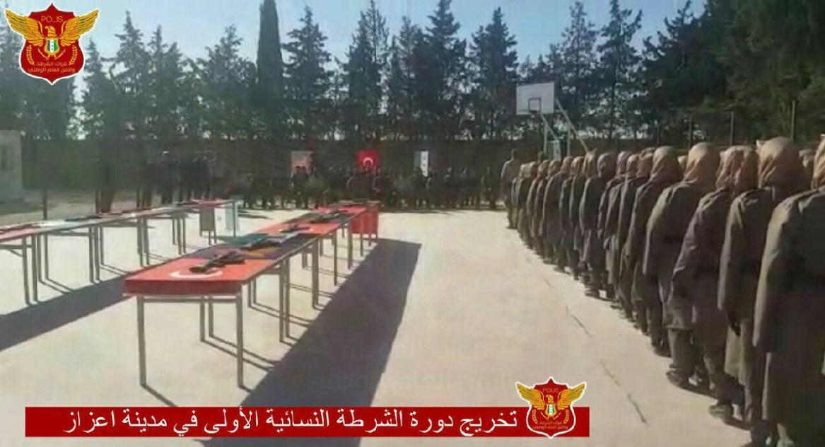 Azez'in kadın polisleri göreve hazır