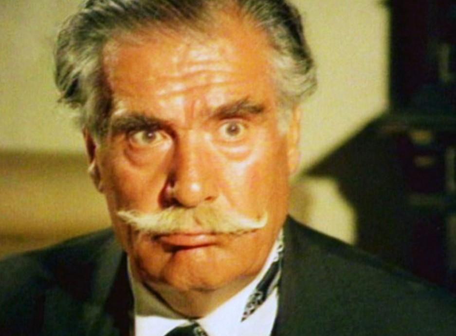 Hulusi Kentmen kimdir