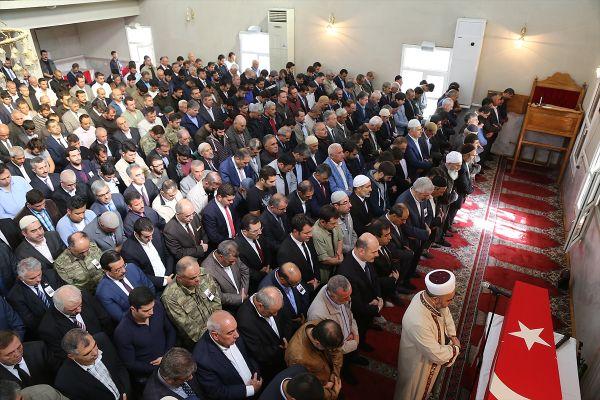 Şehit Dicle, Diyarbakır'da son yolculuğuna uğurlandı