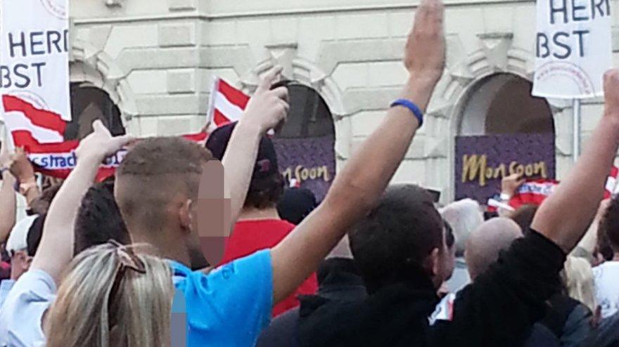 Avusturya'da ırkçı koalisyon