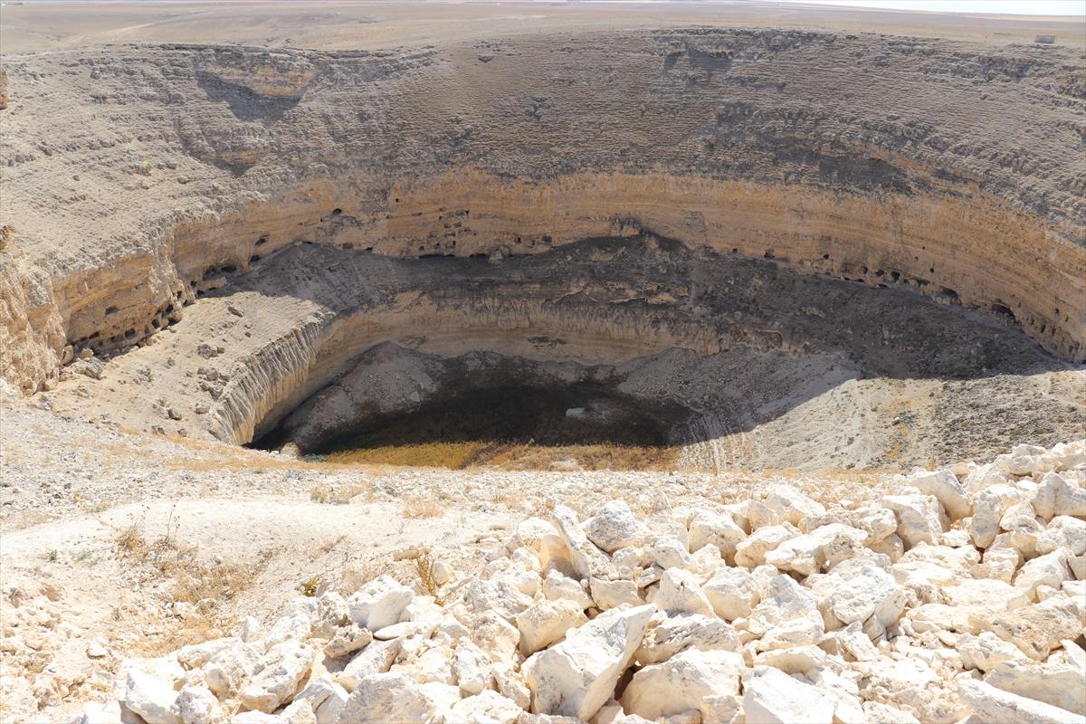 Karapınar'da bir yılda 9 obruk oluştu