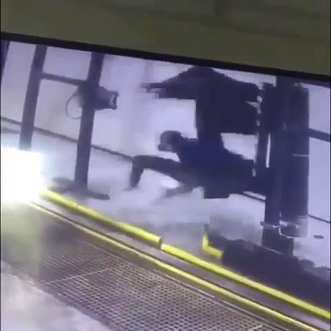 Oto yıkamacının komik kazası