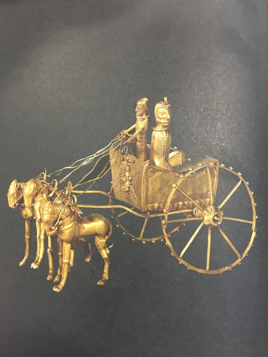 Neil MacGregor’dan 100 Objede Dünya Tarihi kitabı