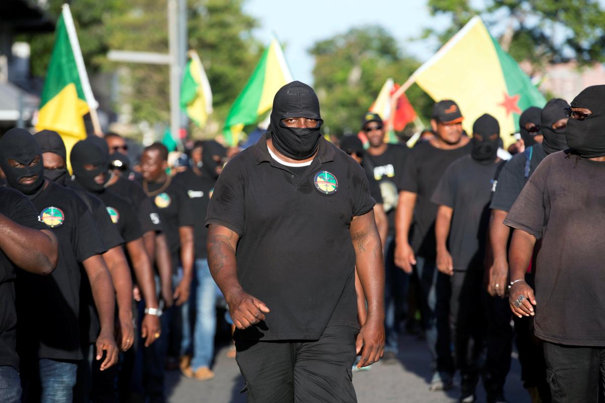 Macron'un Fransız Guyanası ziyareti