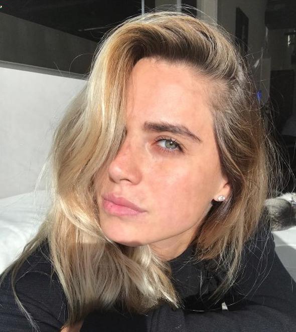 Makyajsız Ceyda Ateş