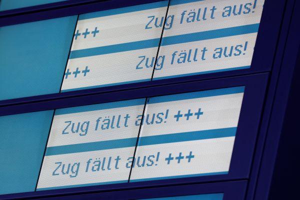 Herwart Kasırgası Almanya'yı vuruyor