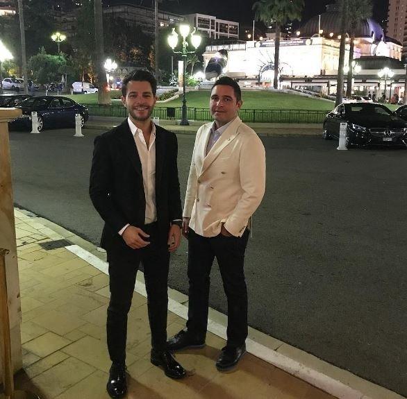 Sabancı kardeşler gecelerde