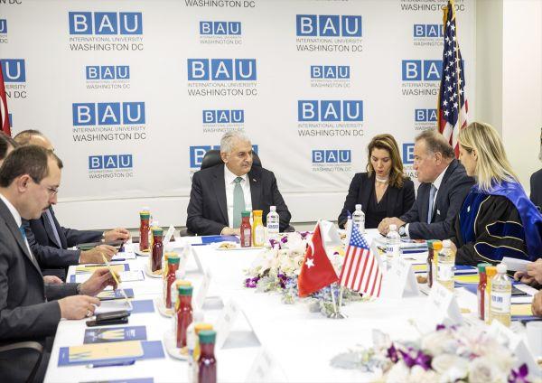 Başbakan, Bahçeşehir Üniversitesi'ni ziyaret etti