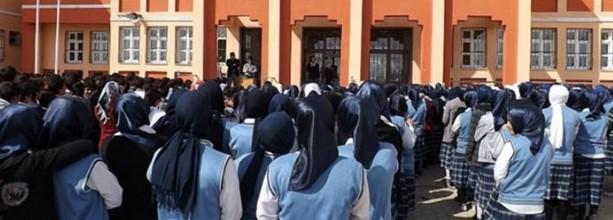 Tosya imam hatip öğrencilerinden Atatürk koreografisi