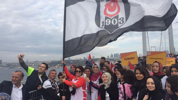 Hülya Koçyiğit maratona katıldı