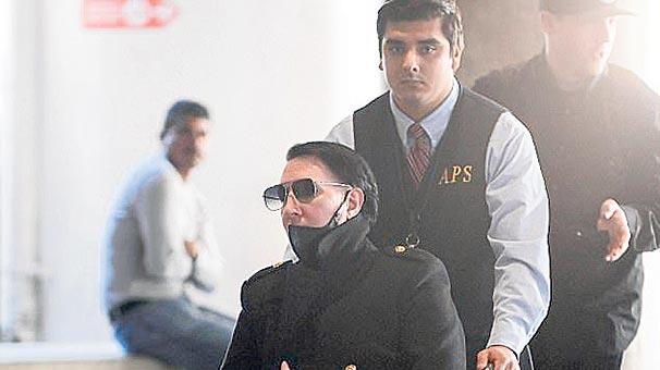 Marilyn Manson iyileşme sürecinde