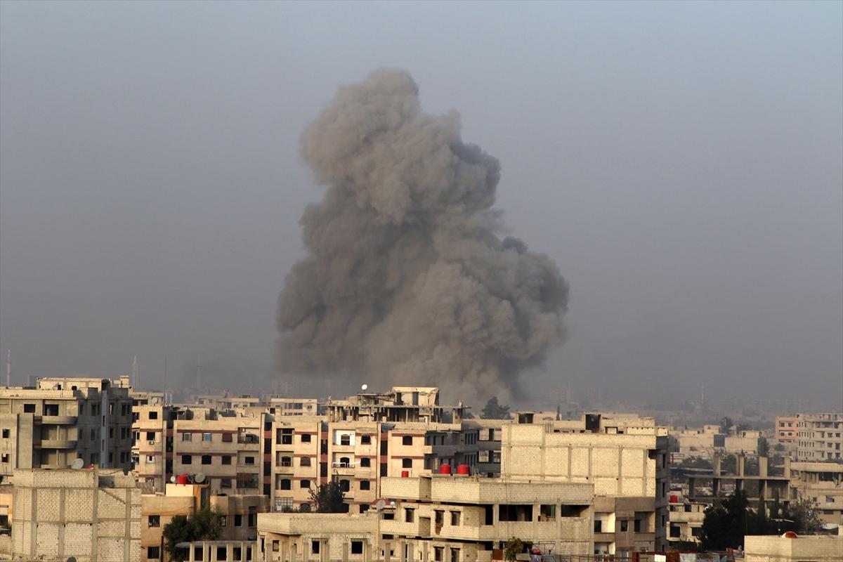 Beşar Esad 'gerginliği azaltma' bölgesine saldırdı