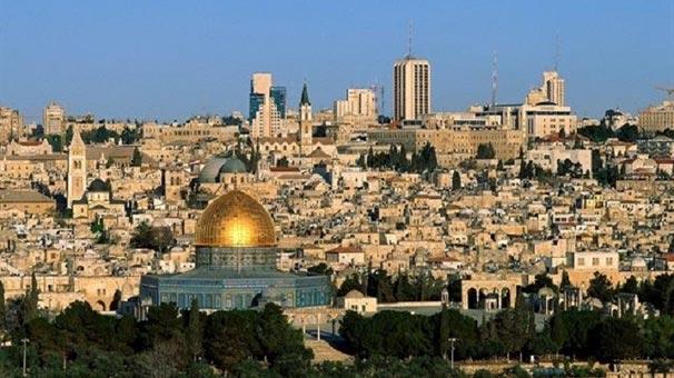 Simon Sebag Montefiore’den kadim şehrin tarihi: Kudüs