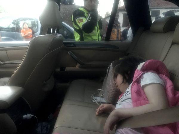 Lüks cipte engelli kızını bırakan anne