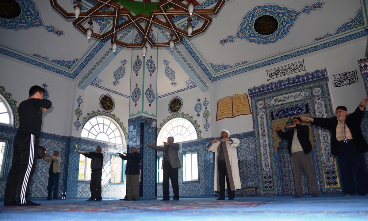 Kütahya'da camide egzersiz dönemi başladı