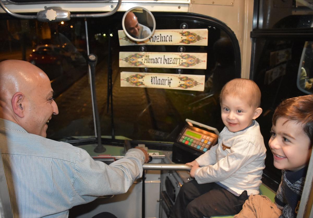 Frankfurt tramvayında Gaziantep meşk gecesi