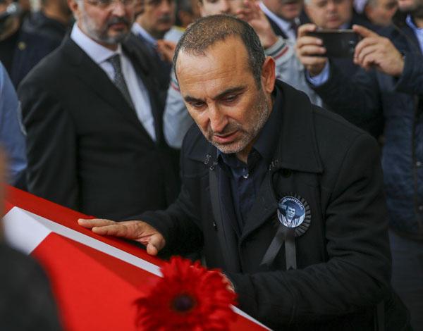 Süleymanoğlu'nun ezeli rakibi Leonidis cenazedeydi