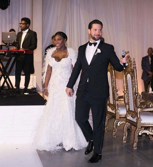 Serena Williams'ın 3 buçuk milyon dolarlık gelinliği