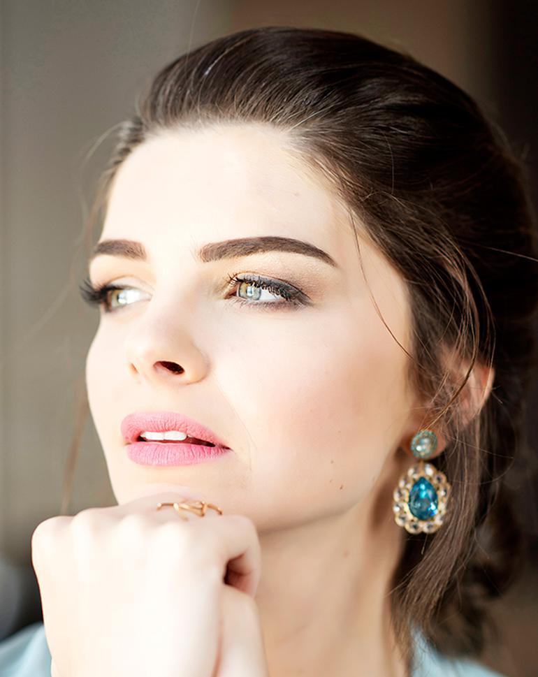 Pelin Karahan: Ne alkolüm var ne de sigaram