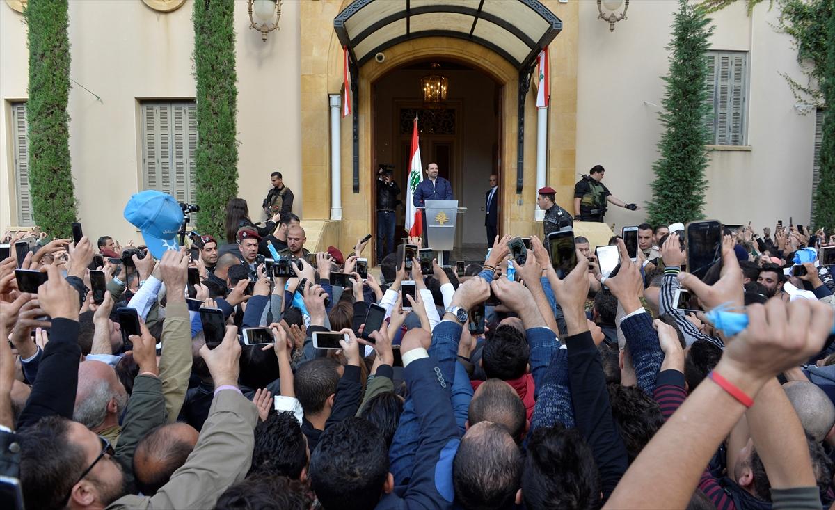 Hariri'nin istifa kararını değiştirmesi