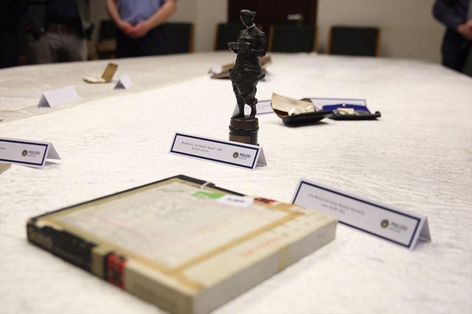 John Lennon’ın kayıp eşyaları Berlin’de ortaya çıktı