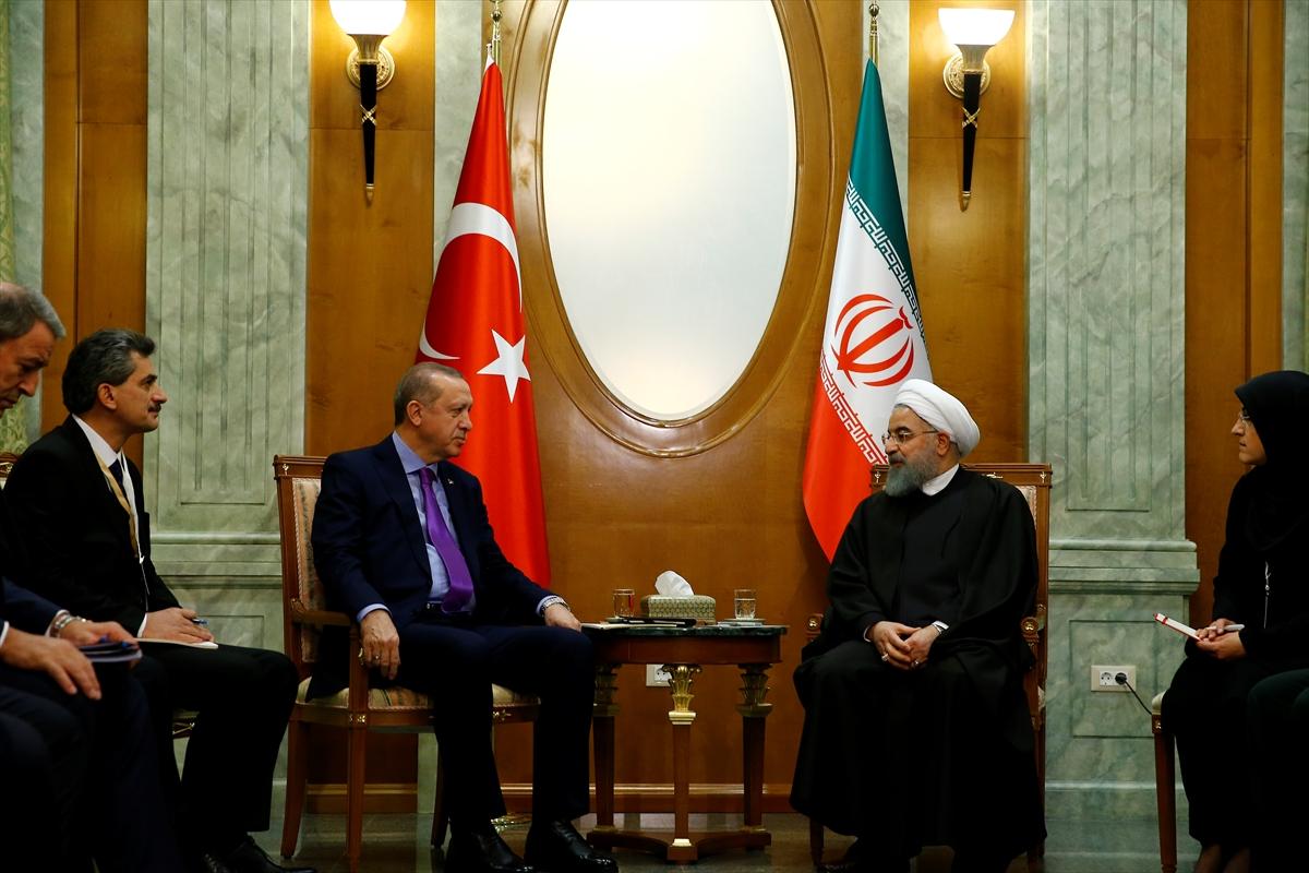 Erdoğan ve Ruhani görüşmesi Soçi'de başladı
