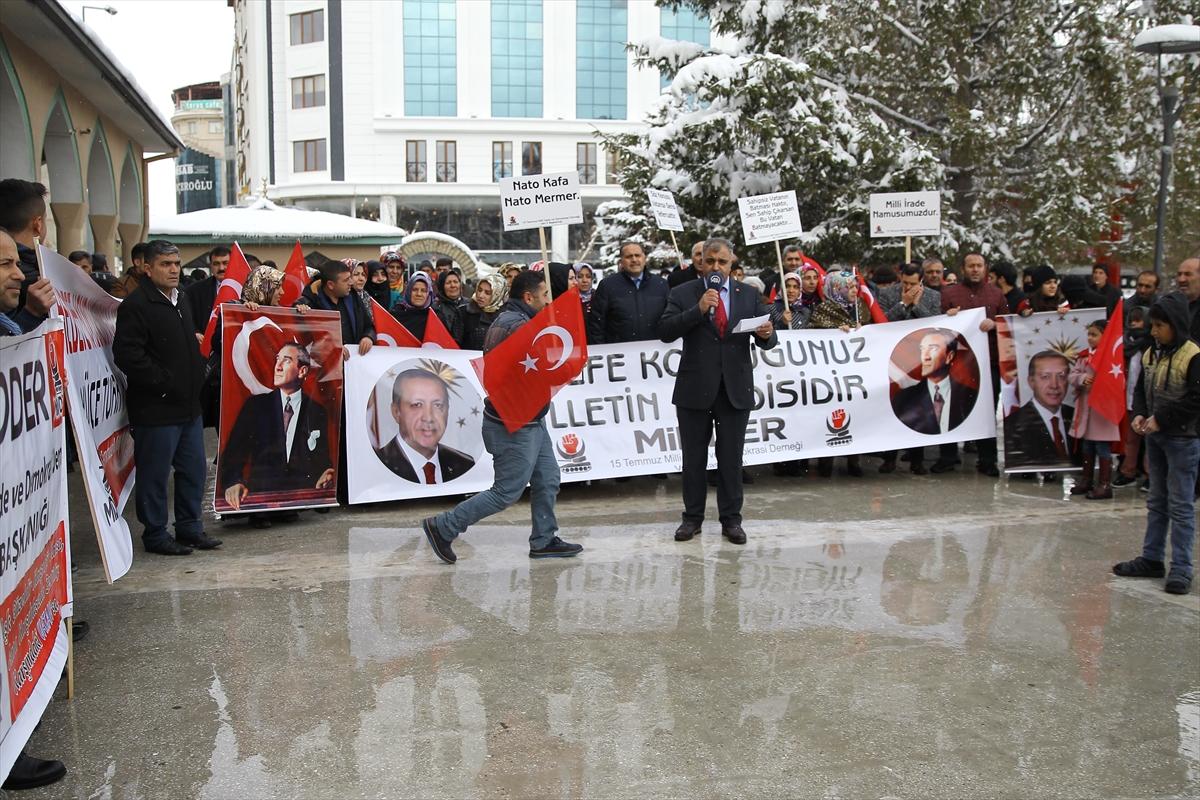 Van'da NATO protestosu