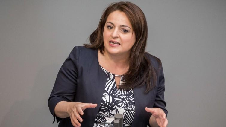 Almanya'ya iltica başvurusu yapan FETÖ'cülerin sayısı