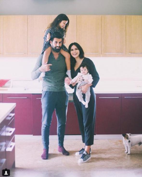 Zeynep Demirel doğum fotoğrafını paylaştı