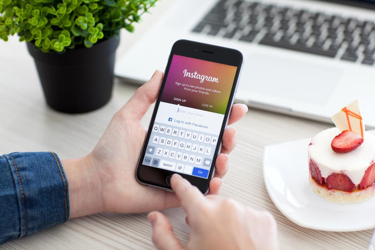 Instagram'dan hikaye arşivi özelliği