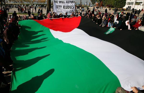 İzmir'de Kudüs protestosu