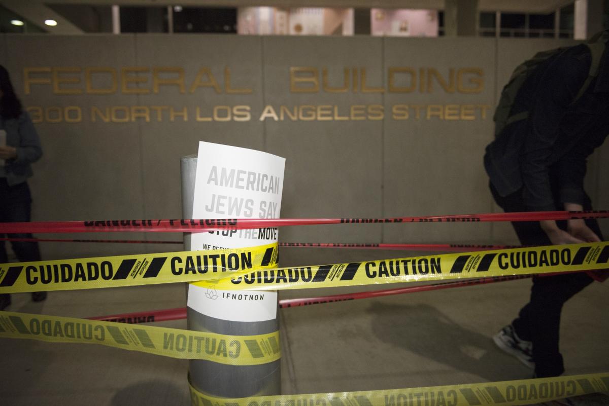 Trump'ı hem İsrailliler hem Filistinliler protesto etti