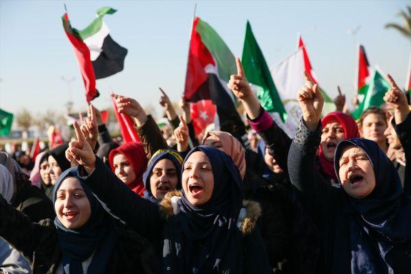 İzmir'de Kudüs protestosu