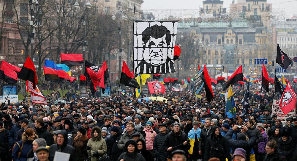 Saakaşvili yanlılarından dev miting