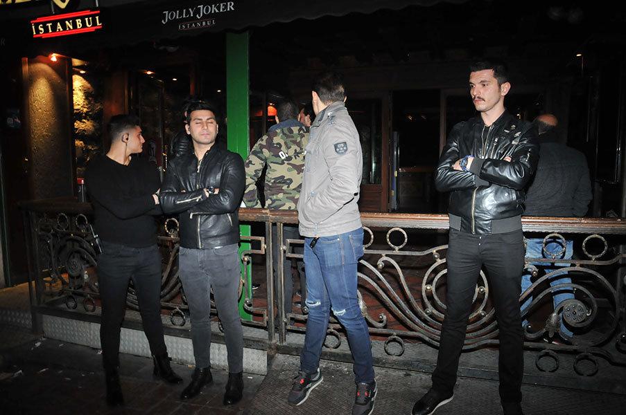 Levent Yüksel'e 8 koruma